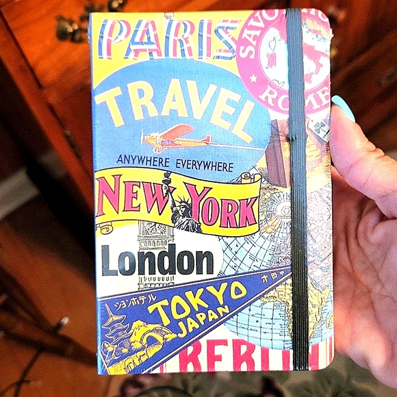 Set Of 2 Cavallini & Co Notebooks - Picture 5 of 6